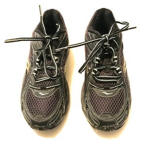 Saucony Sneakers Size 7